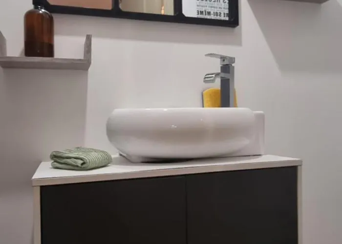 Appartement T1 rénové 28m2 Cosy Confort ! *